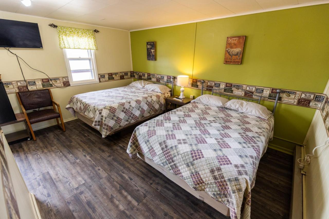 Sunset Rv Park And Motel Belle Fourche Kültér fotó